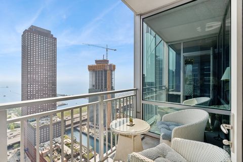 Tiny photo for 505 N McClurg Court #3402, Chicago, IL 60611 (MLS # 12439063)