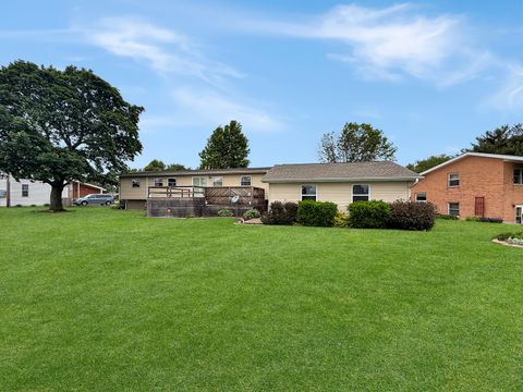 Tiny photo for 1616 Golfview Circle, Rantoul, IL 61866 (MLS # 12652681)