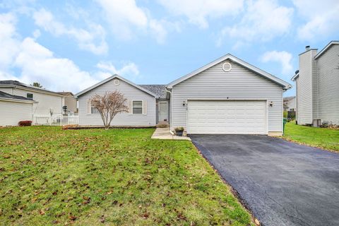 Photo of 916 Cottonwood Drive, Elwood, IL 60421 (MLS # 12531224)