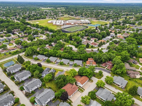 Tiny photo for 15348 Meadow Court #D, Oak Forest, IL 60452 (MLS # 12670179)