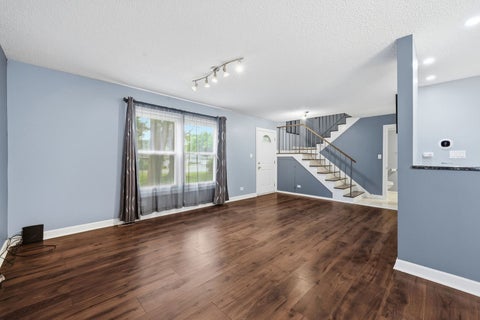 Tiny photo for 15348 Meadow Court #D, Oak Forest, IL 60452 (MLS # 12670179)
