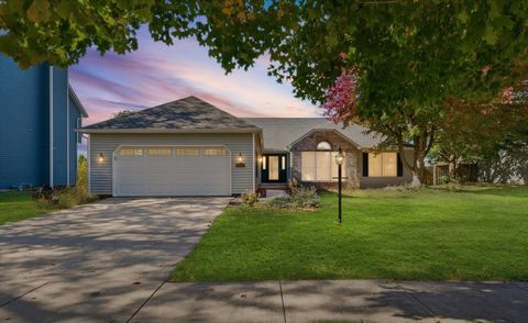 Photo of 2707 Cherry Hills Drive, Champaign, IL 61822 (MLS # 12515017)