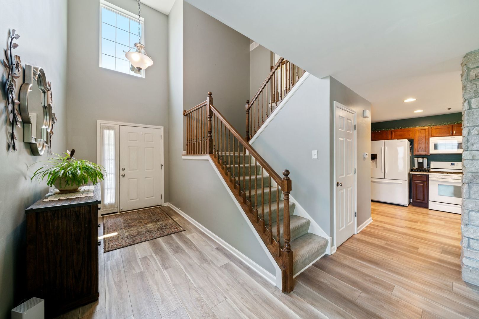 7112 Mulligan Court