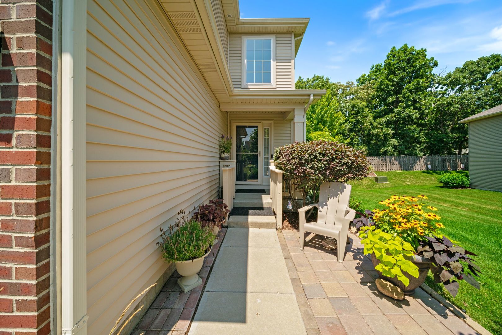 7112 Mulligan Court