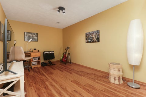 Tiny photo for 62 Vermont Avenue, Bloomington, IL 61701 (MLS # 12689396)