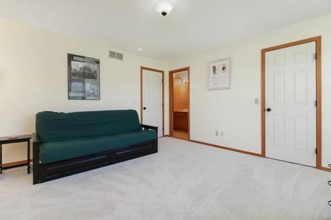 Tiny photo for 62 Vermont Avenue, Bloomington, IL 61701 (MLS # 12689396)