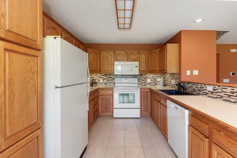 Tiny photo for 62 Vermont Avenue, Bloomington, IL 61701 (MLS # 12689396)