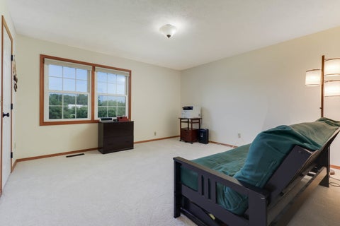 Tiny photo for 62 Vermont Avenue, Bloomington, IL 61701 (MLS # 12689396)