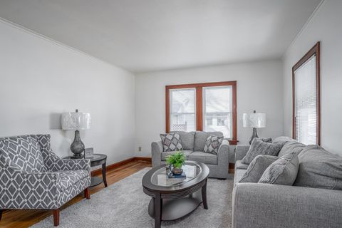 Tiny photo for 2308 Wilkes Avenue, Davenport, IA 52804 (MLS # 100000280)