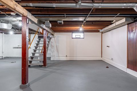 Tiny photo for 2308 Wilkes Avenue, Davenport, IA 52804 (MLS # 100000280)