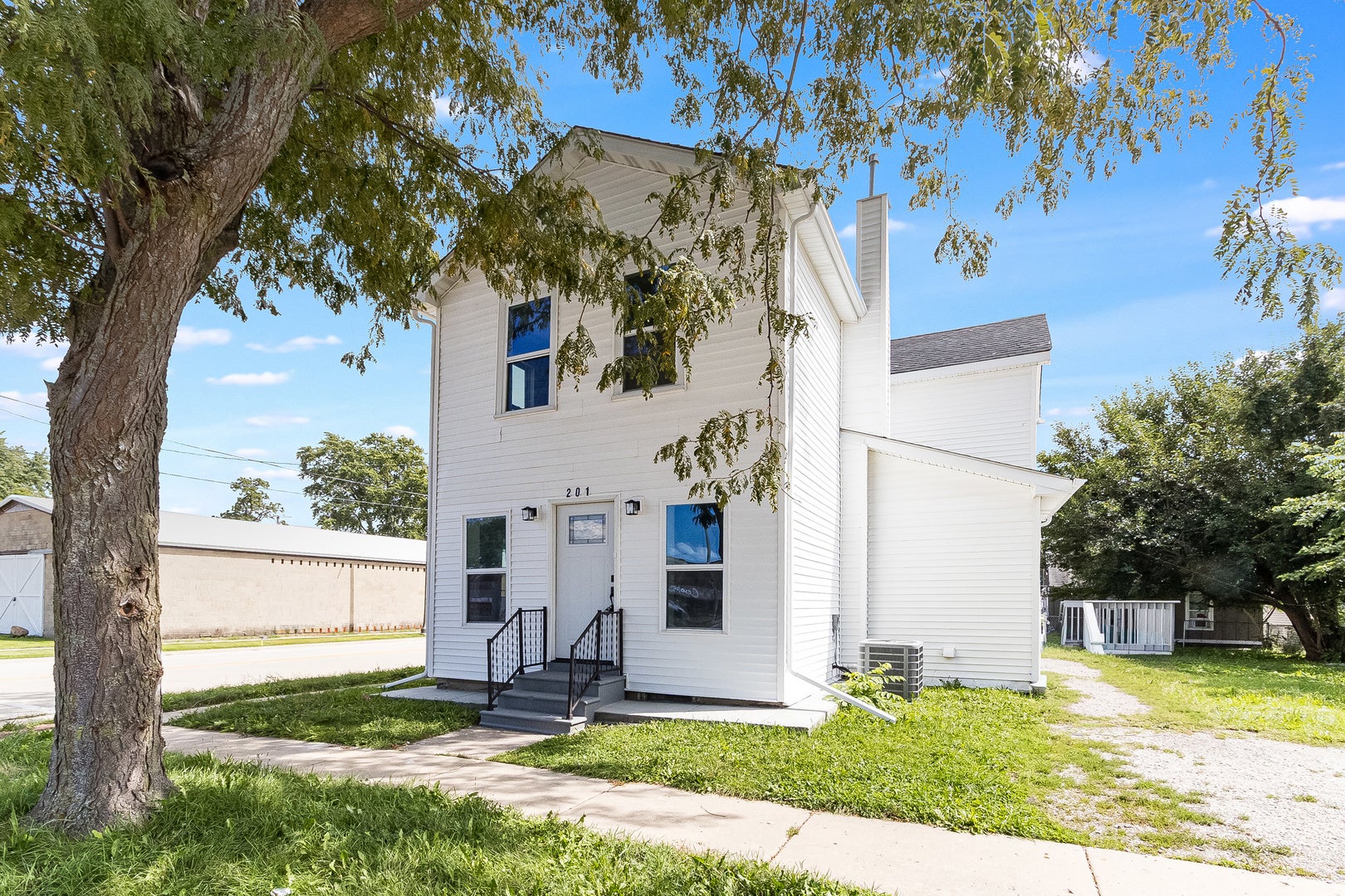 201 W John Street