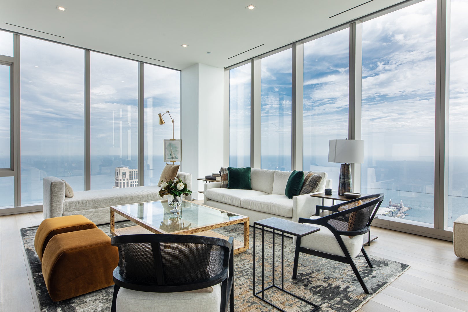 363 E Wacker Drive 7701