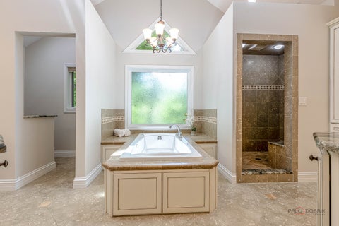 Tiny photo for 28588 N Tanglewood Court, Libertyville, IL 60048 (MLS # 12664338)