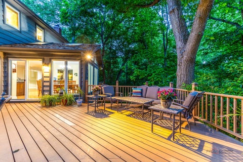 Tiny photo for 28588 N Tanglewood Court, Libertyville, IL 60048 (MLS # 12664338)