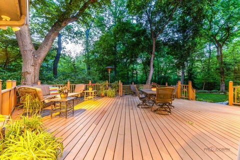 Tiny photo for 28588 N Tanglewood Court, Libertyville, IL 60048 (MLS # 12664338)