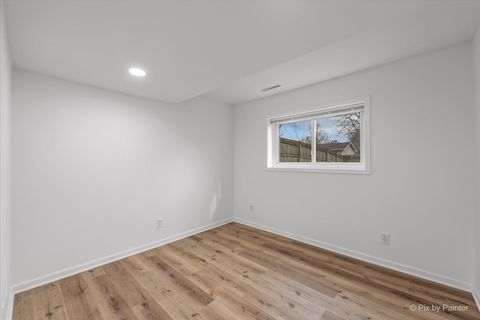 Tiny photo for Crystal Lake, IL 60014 (MLS # 12603291)