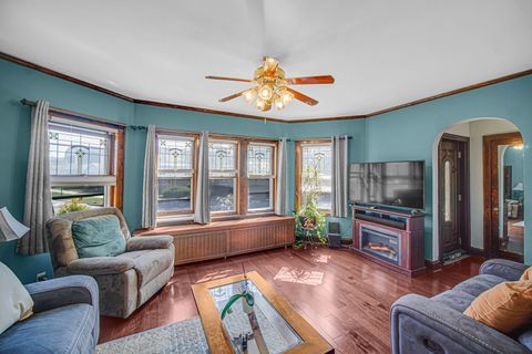 Tiny photo for 6254 N NAGLE Avenue, Chicago, IL 60646 (MLS # 12467703)
