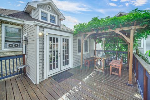 Tiny photo for 6254 N NAGLE Avenue, Chicago, IL 60646 (MLS # 12467703)
