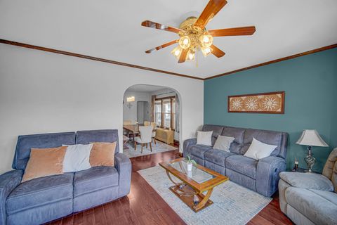 Tiny photo for 6254 N NAGLE Avenue, Chicago, IL 60646 (MLS # 12467703)