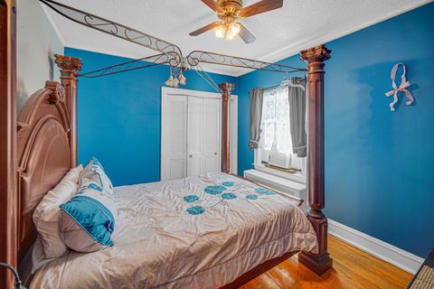 Tiny photo for 6254 N NAGLE Avenue, Chicago, IL 60646 (MLS # 12467703)