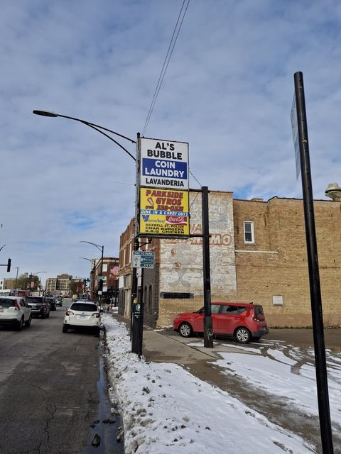 7355 N Clark Street Chicago IL 60626