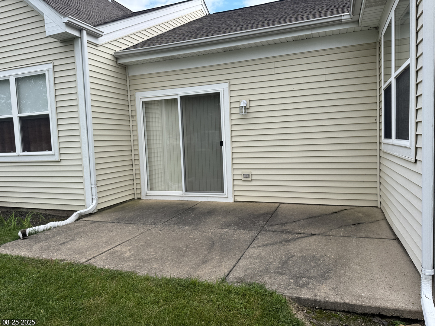 2558 Grant Park Court 2558