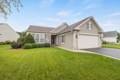 Photo of 13050 Crestview Drive, Huntley, IL 60142 (MLS # 12767861)