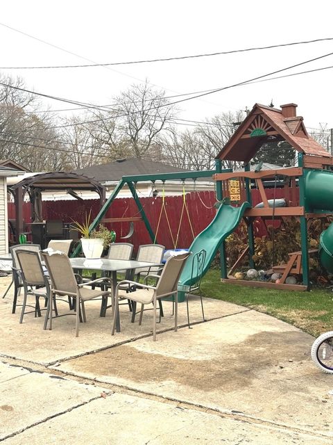 Tiny photo for 14241 S Marquette Avenue, Burnham, IL 60633 (MLS # 12500024)