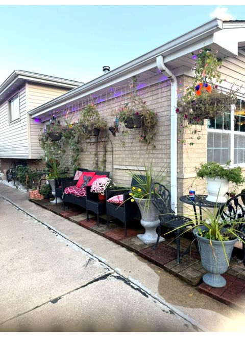 Tiny photo for 14241 S Marquette Avenue, Burnham, IL 60633 (MLS # 12500024)