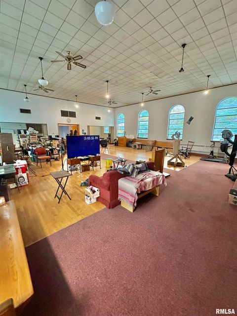 Tiny photo for 120 W POPLAR Street, Noble, IL 62868 (MLS # EB460280)