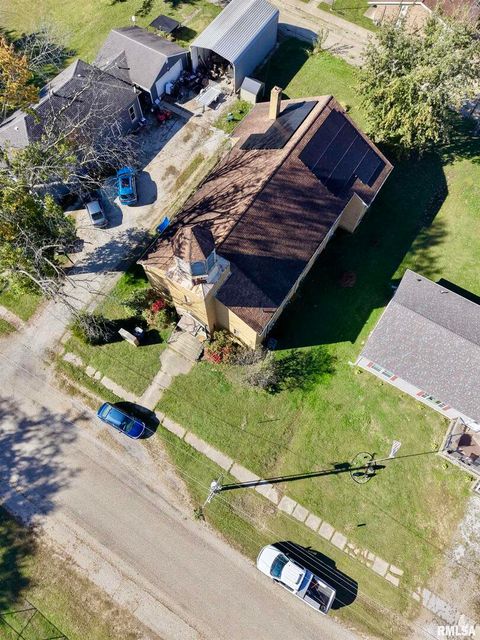 Tiny photo for 120 W POPLAR Street, Noble, IL 62868 (MLS # EB460280)