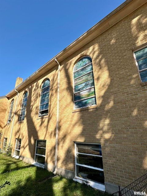 Tiny photo for 120 W POPLAR Street, Noble, IL 62868 (MLS # EB460280)