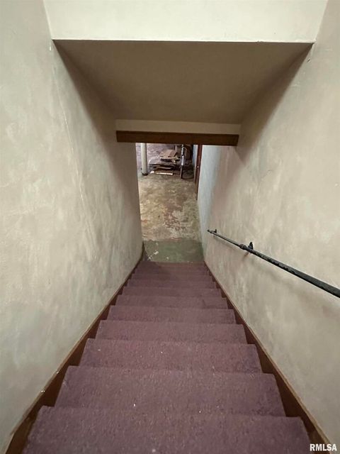 Tiny photo for 120 W POPLAR Street, Noble, IL 62868 (MLS # EB460280)