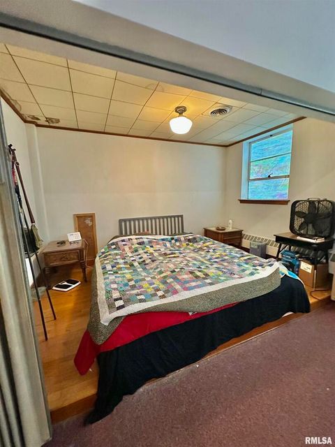 Tiny photo for 120 W POPLAR Street, Noble, IL 62868 (MLS # EB460280)