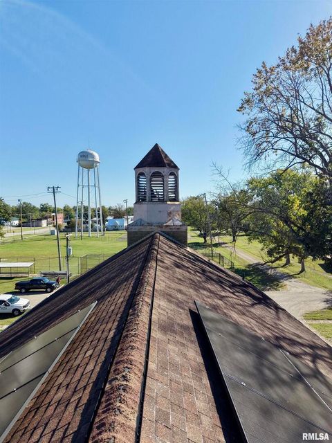 Tiny photo for 120 W POPLAR Street, Noble, IL 62868 (MLS # EB460280)