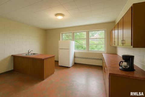 Tiny photo for 120 W POPLAR Street, Noble, IL 62868 (MLS # EB460280)