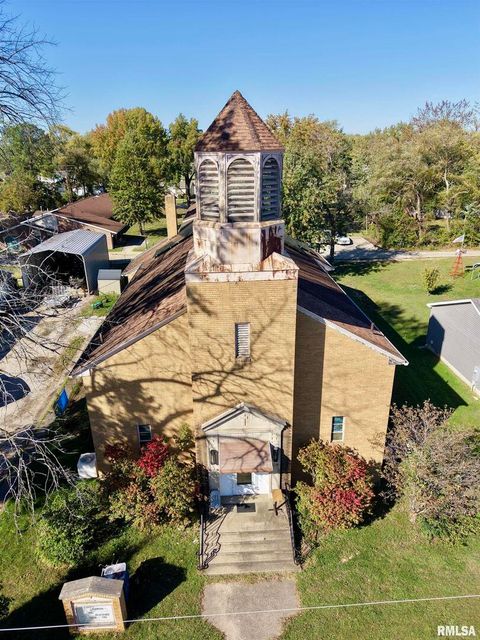 Tiny photo for 120 W POPLAR Street, Noble, IL 62868 (MLS # EB460280)