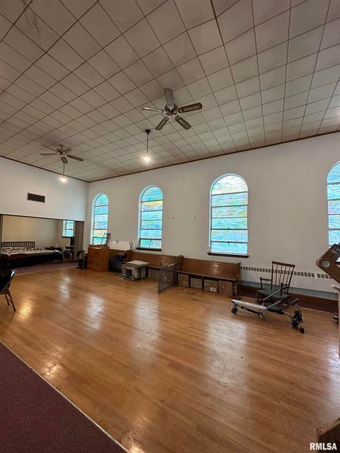 Tiny photo for 120 W POPLAR Street, Noble, IL 62868 (MLS # EB460280)