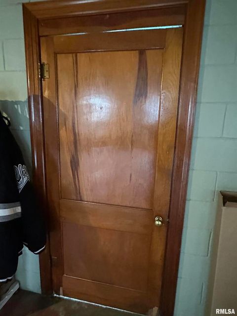 Tiny photo for 120 W POPLAR Street, Noble, IL 62868 (MLS # EB460280)