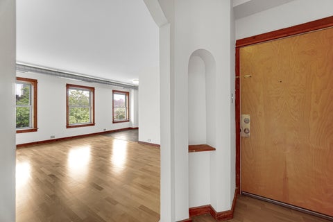 Tiny photo for 5400 S HARPER Avenue #402, Chicago, IL 60615 (MLS # 12748039)