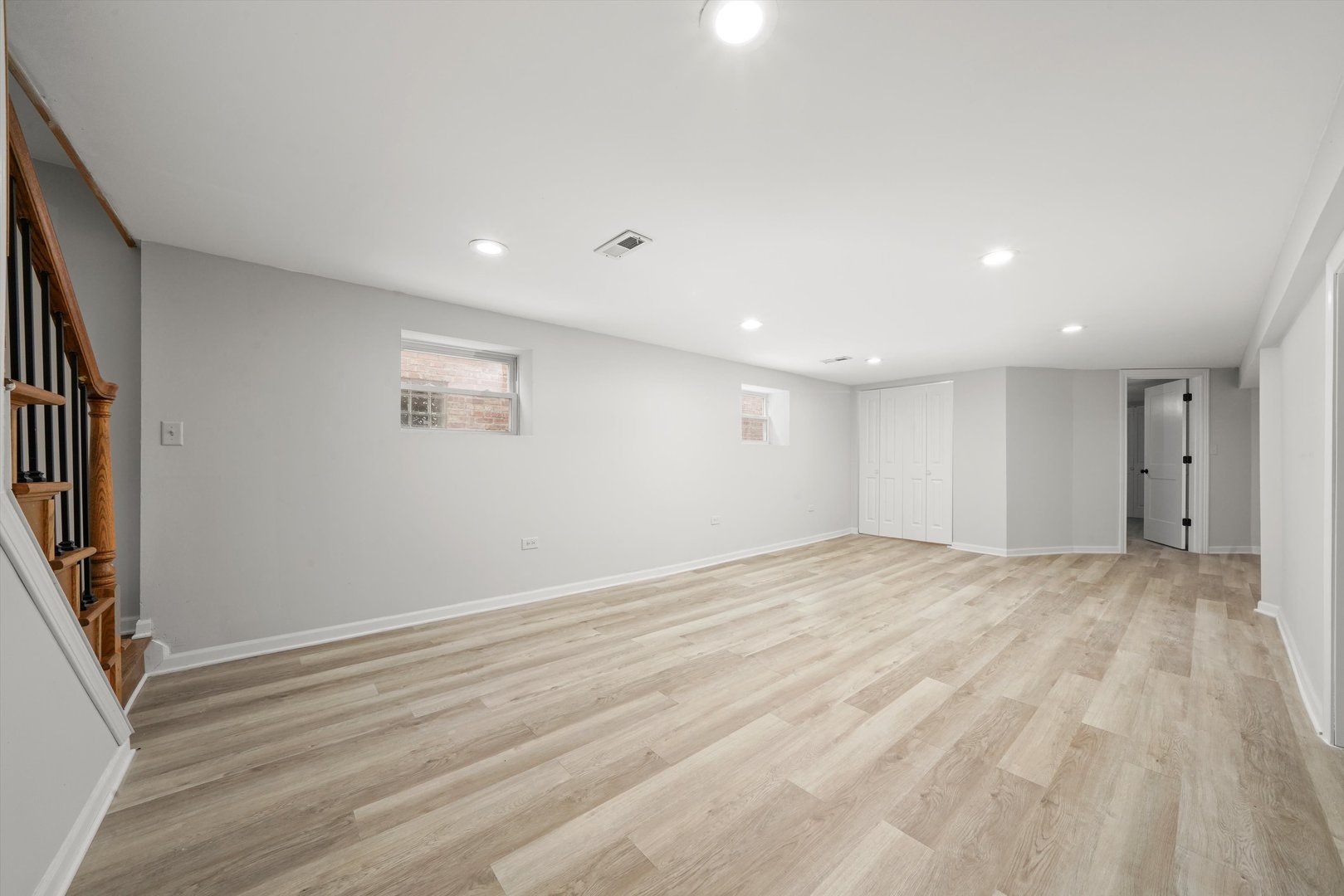 6004 S Mobile Avenue