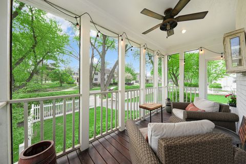 Tiny photo for 252 sunset Avenue, Glen Ellyn, IL 60137 (MLS # 12626927)