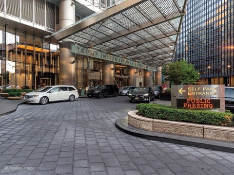 Tiny photo for 401 N Wabash Avenue #30J, Chicago, IL 60611 (MLS # 12753886)