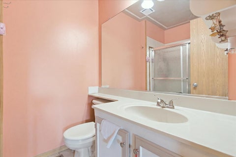 Tiny photo for 1056 MANCHESTER Court #F, South Elgin, IL 60177 (MLS # 12787509)
