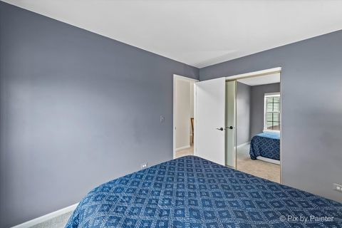 Tiny photo for 20 Coolidge Court #B, Streamwood, IL 60107 (MLS # 12496912)