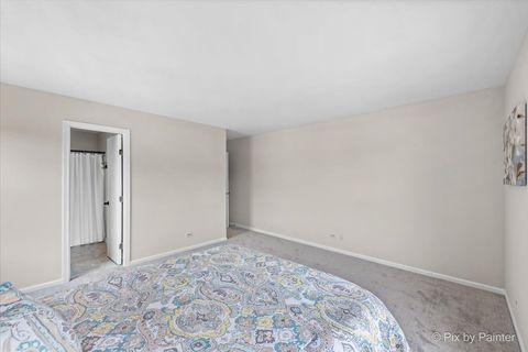 Tiny photo for 20 Coolidge Court #B, Streamwood, IL 60107 (MLS # 12496912)