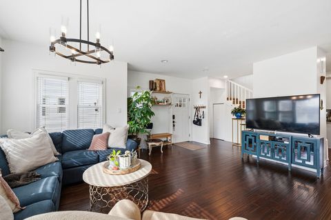 Tiny photo for 1515 S 3rd Avenue, Maywood, IL 60153 (MLS # 12627159)