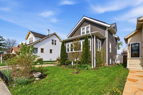 Tiny photo for 1515 S 3rd Avenue, Maywood, IL 60153 (MLS # 12627159)