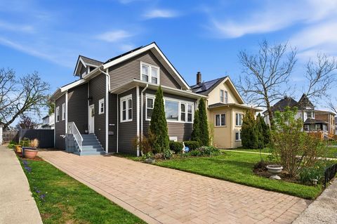 Photo of 1515 S 3rd Avenue, Maywood, IL 60153 (MLS # 12627159)