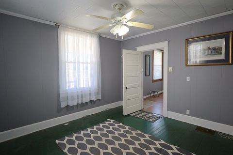 Tiny photo for 501 N Shelby Avenue, Salem, IL 62881 (MLS # 12613292)